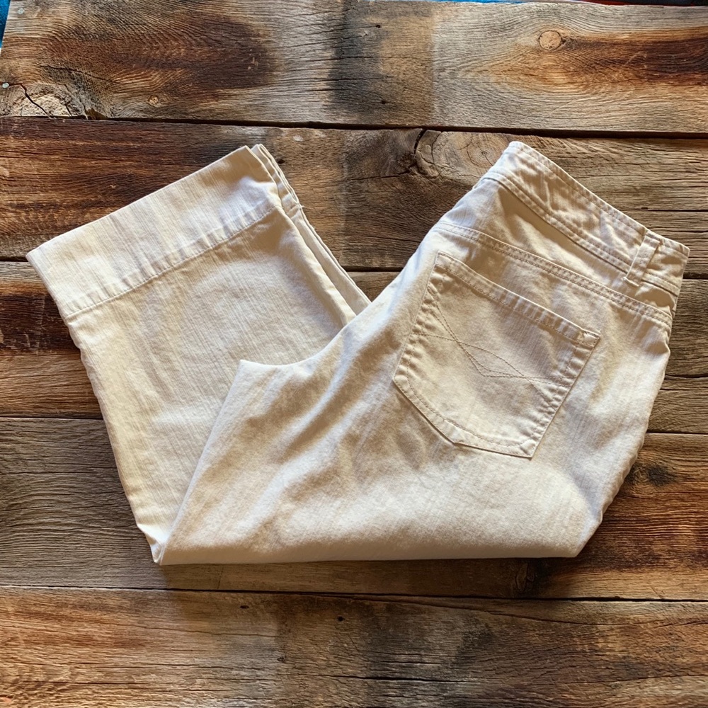 Sonoma Capri Jeans Beige